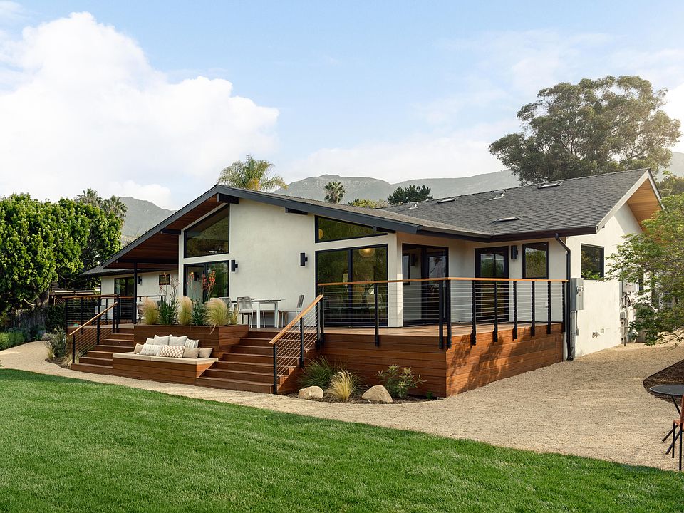 1st image of 4055 Naranjo Dr
