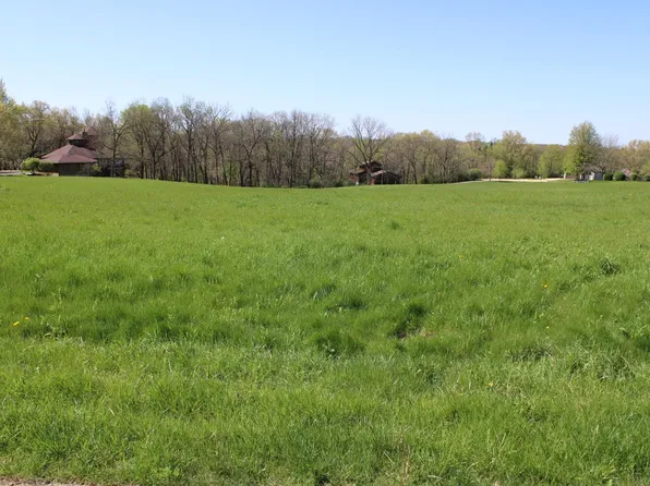 24-88 Saddlewood Ln, Lanark, IL 61046