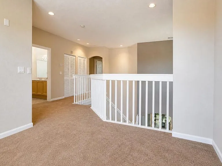 3945 Torres Cir — Photo 7