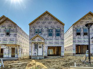 507 Kingsway Cir, Charlotte, NC 28214