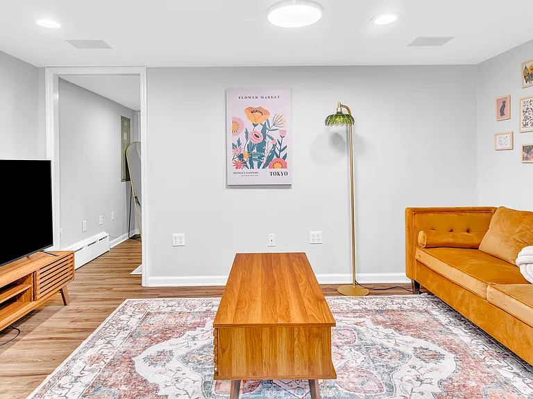 64 Elm Rd #1 — Photo 1