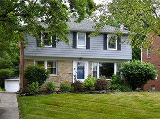 2535 Charney Rd, University Heights, OH 44118