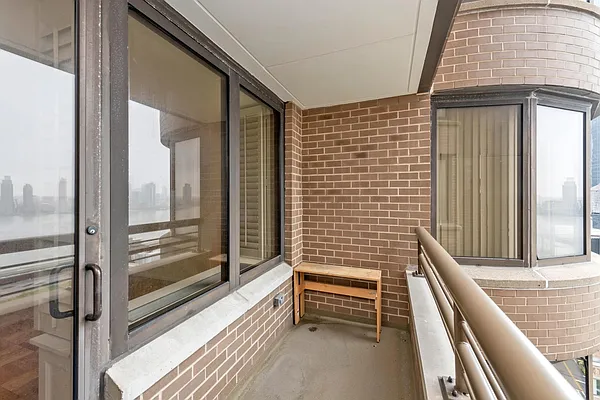 Rented by Oxford Property Group | media 21