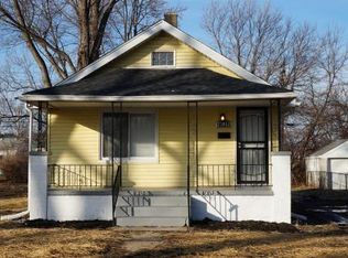 27052 Norfolk St, Inkster, MI 48141