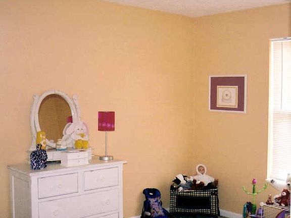 5th image of 8117 N Tasman Dr