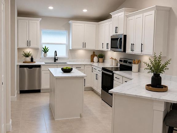 4th image of 1015 Kylar Dr NW
