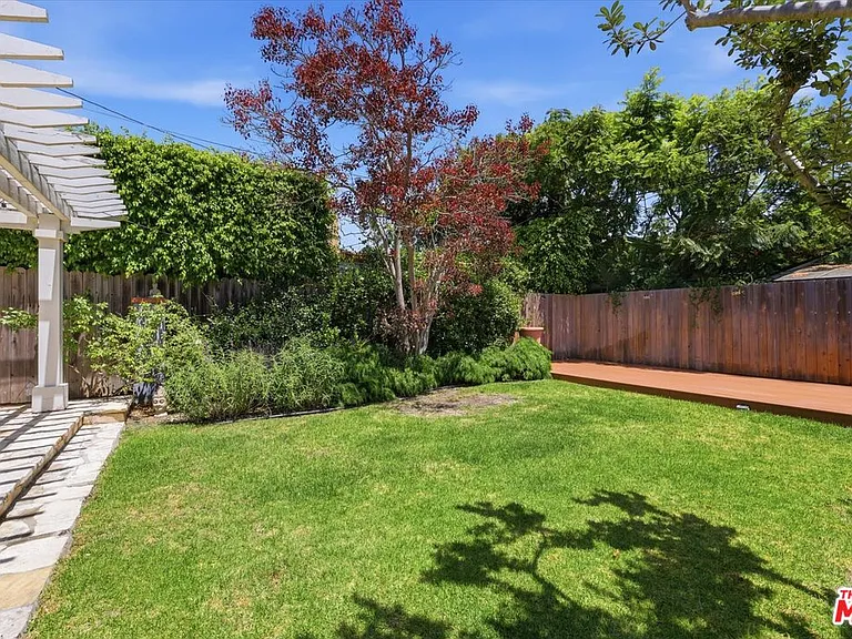 4164 Le Bourget Ave — Photo 46