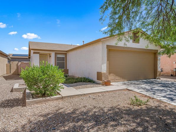 1596 W Carey Belle Ct