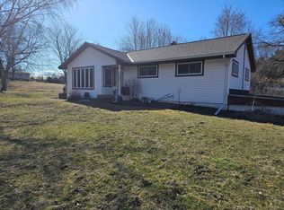 6895 Glen Rd, Woodbury, MN 55129