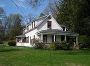 304 Plumtree Rd, Sunderland, MA 01375