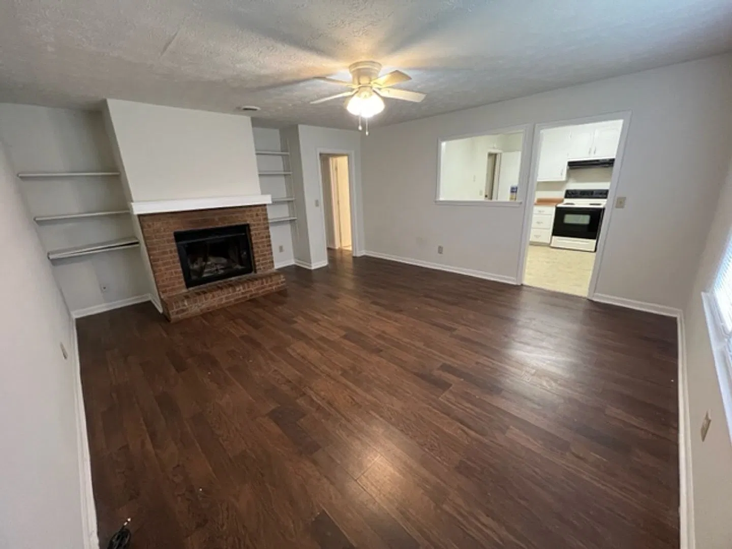 2 Bedroom 1 Bathroom Duplex in Oconee County! — Photo 2