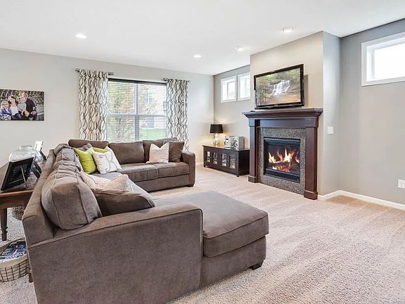 4th image of 1813 Cottongrass Ct
