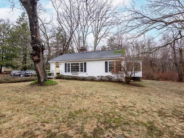 30 Woodland Rd, Ashland, MA 01721