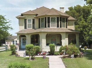 403 N Adams St #B, Junction City, KS 66441