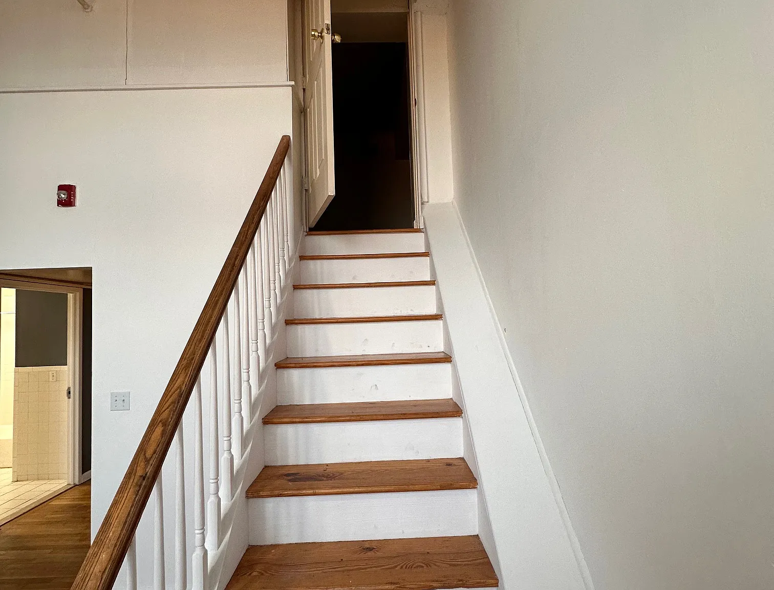 2 bed, 780 sqft, $1,700 — Photo 2