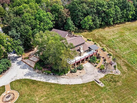 5th image of 6388 Salamone Rd