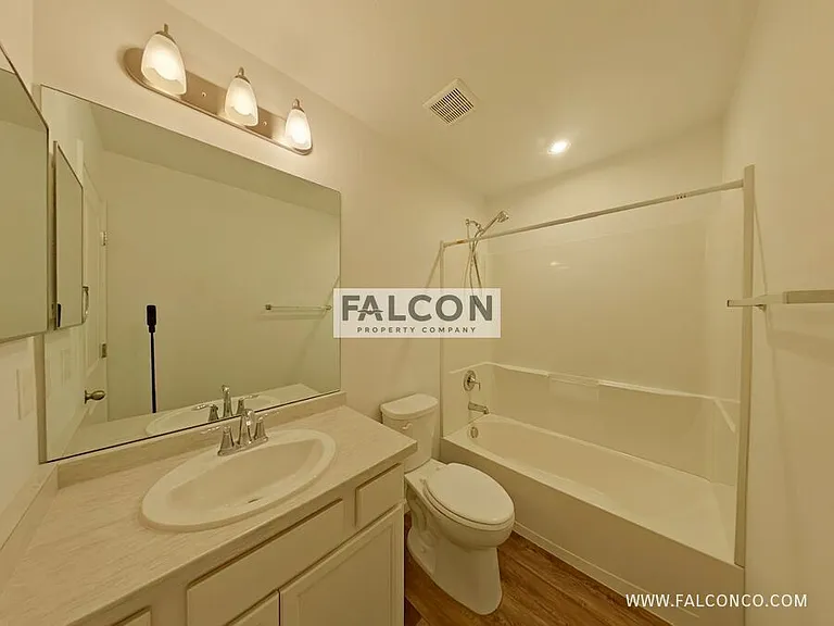 10512 Castor Dr — Photo 14
