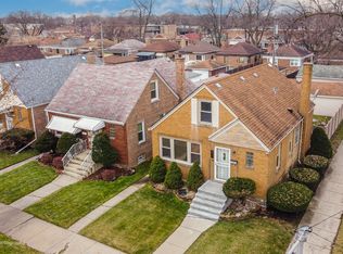 8900 S East End Ave, Chicago, IL 60617