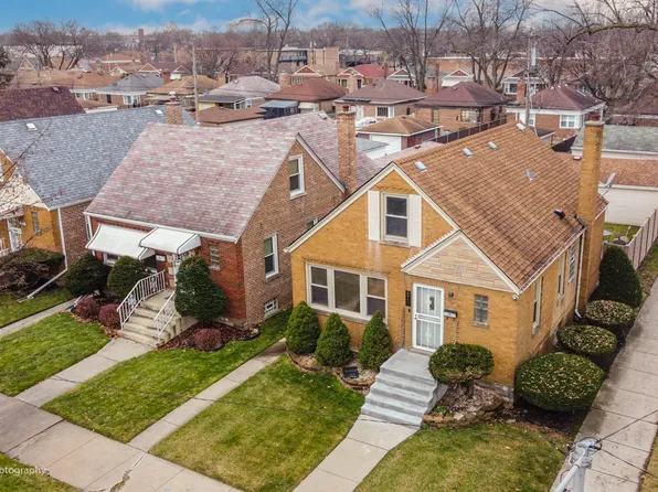 8900 S East End Ave, Chicago, IL 60617