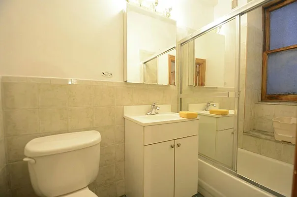 Rented by Compass | media 9