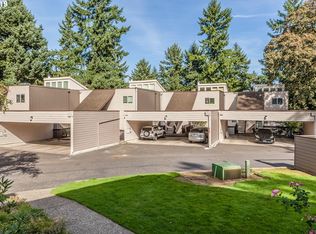 7567 N Edgewater Ave, Portland, OR 97203