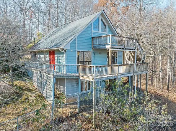 1350 Davis Mountain Rd, Hendersonville, NC 28739