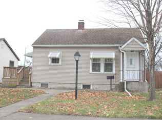 946 S 8th Ave, Kankakee, IL 60901