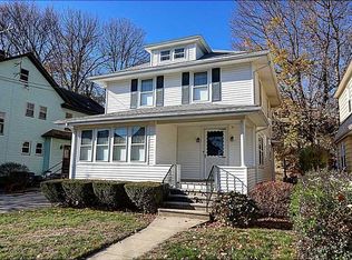 31 Taft Ave, Providence, RI 02906