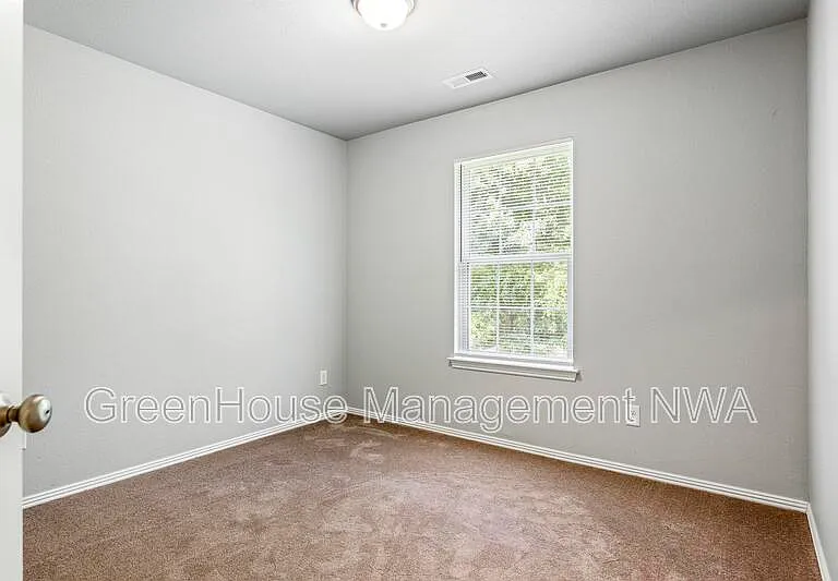 820 Baker St NW — Photo 18