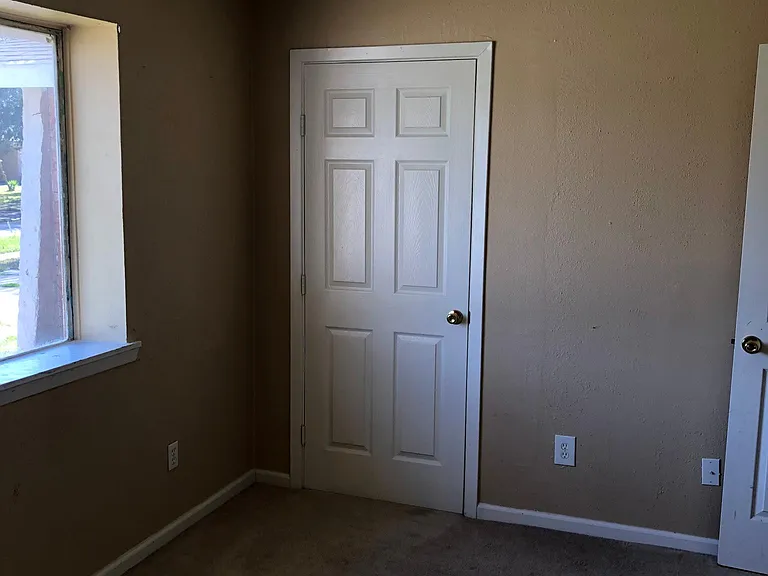 16014 Bunker Ridge Rd — Photo 6