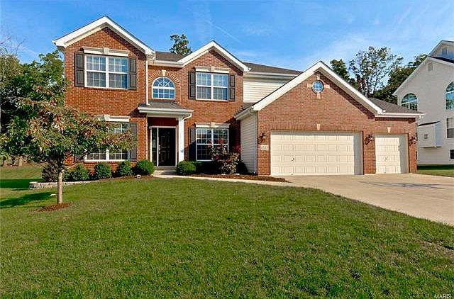 1st image of 1633 Bentshire Ct