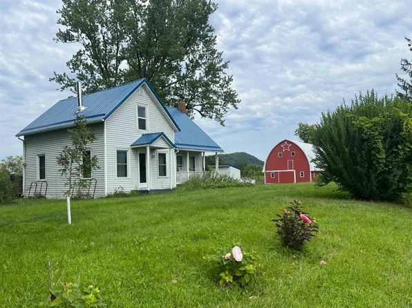 33412 County Rd S, Blue River, WI 53518