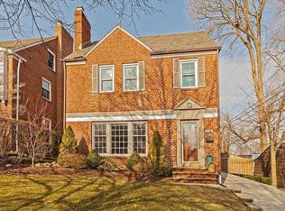 2540 Channing Rd, University Heights, OH 44118