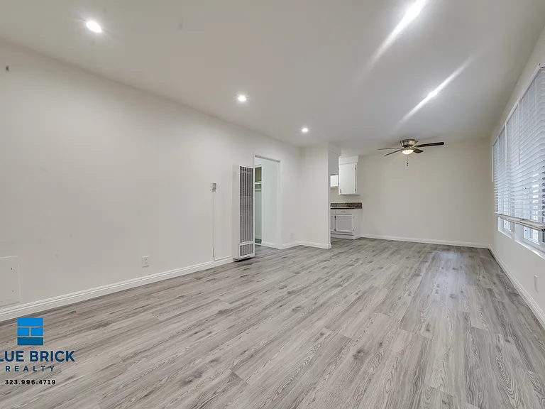 1145 Elden Ave #5 — Photo 3