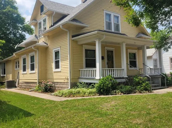 211 N Walnut St, Eureka, KS 67045