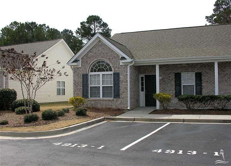 1st image of 4913 Dreamweaver Ct Unit 1