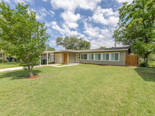 323 BASSWOOD DR, San Antonio, TX 78213