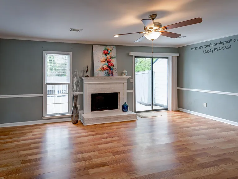 2936 Governors Ct — Photo 8