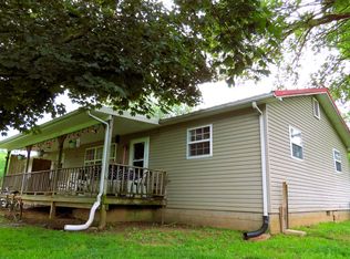 605 North St, Stark City, MO 64866