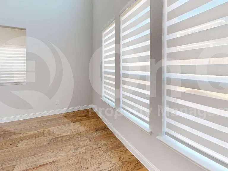 10678 Grayhead Dr — Photo 21