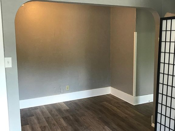 4th image of 340 Oakhill Ave APT 4