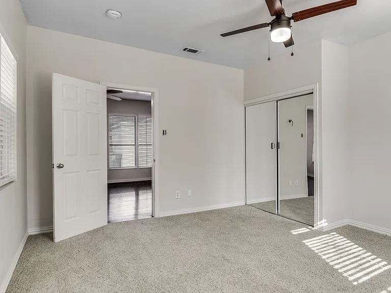616 Wayne St — Photo 18