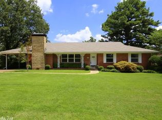 3730 Lakeview Rd, N Little Rock, AR 72116