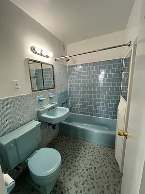 Rented by NYC LUXURY APT RENTALS CO LLC | media 20