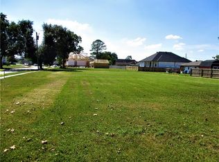 1926 Karl St, Arabi, LA 70032