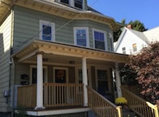 614 Hope St #2, Providence, RI 02906