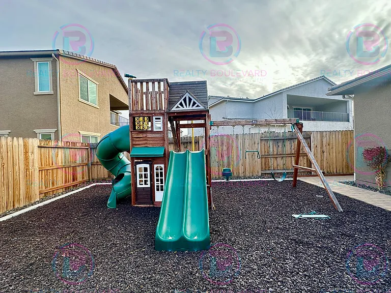 9276 Perceval Way — Photo 43