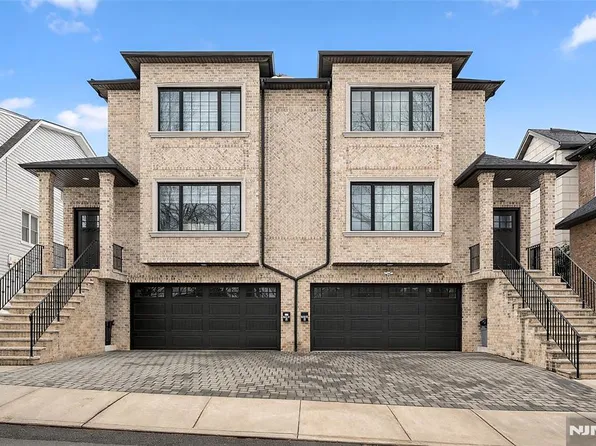 532 6th St Unit A, Palisades Park, NJ 07650