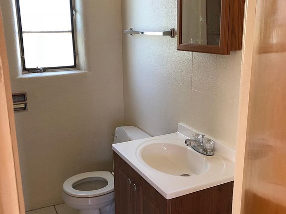 3rd image of 543 Cedar St SE APT 6