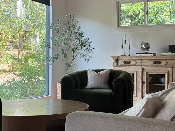 242 N Almenar Dr, Kentfield, CA 94904
